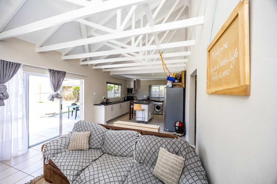 3 Bedroom Property for Sale in Kidds Beach Eastern Cape